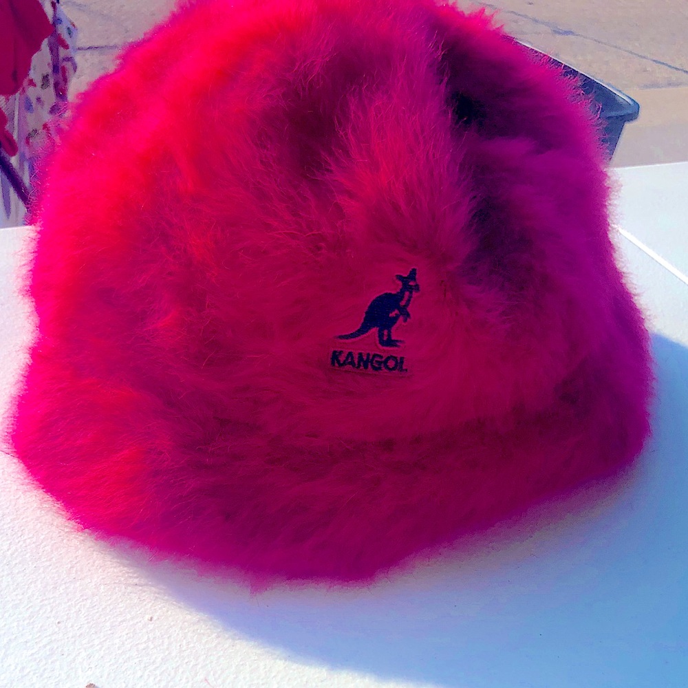 Vintage Y2K Hot Pink Kangol Hat!